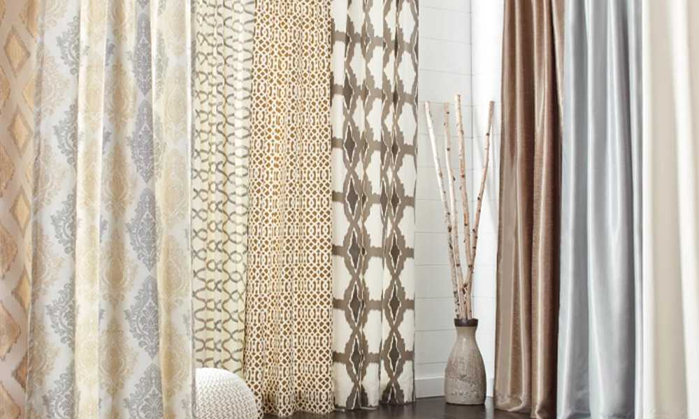 https://blindsanddesigners.com.au/wp-content/uploads/2022/06/Everything-You-Need-to-Know-About-Curtain-Styles.jpg